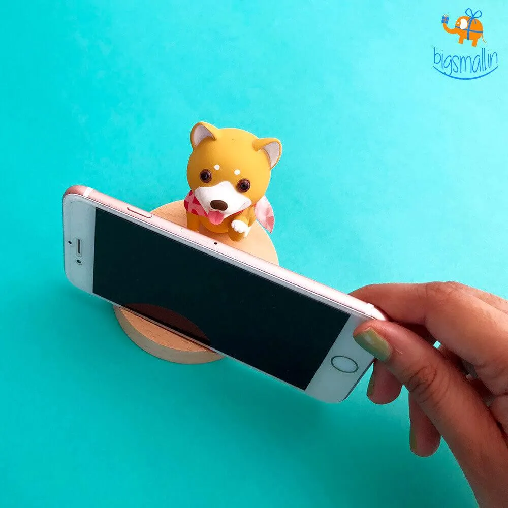 3D Wooden Doggo Mobile Stand