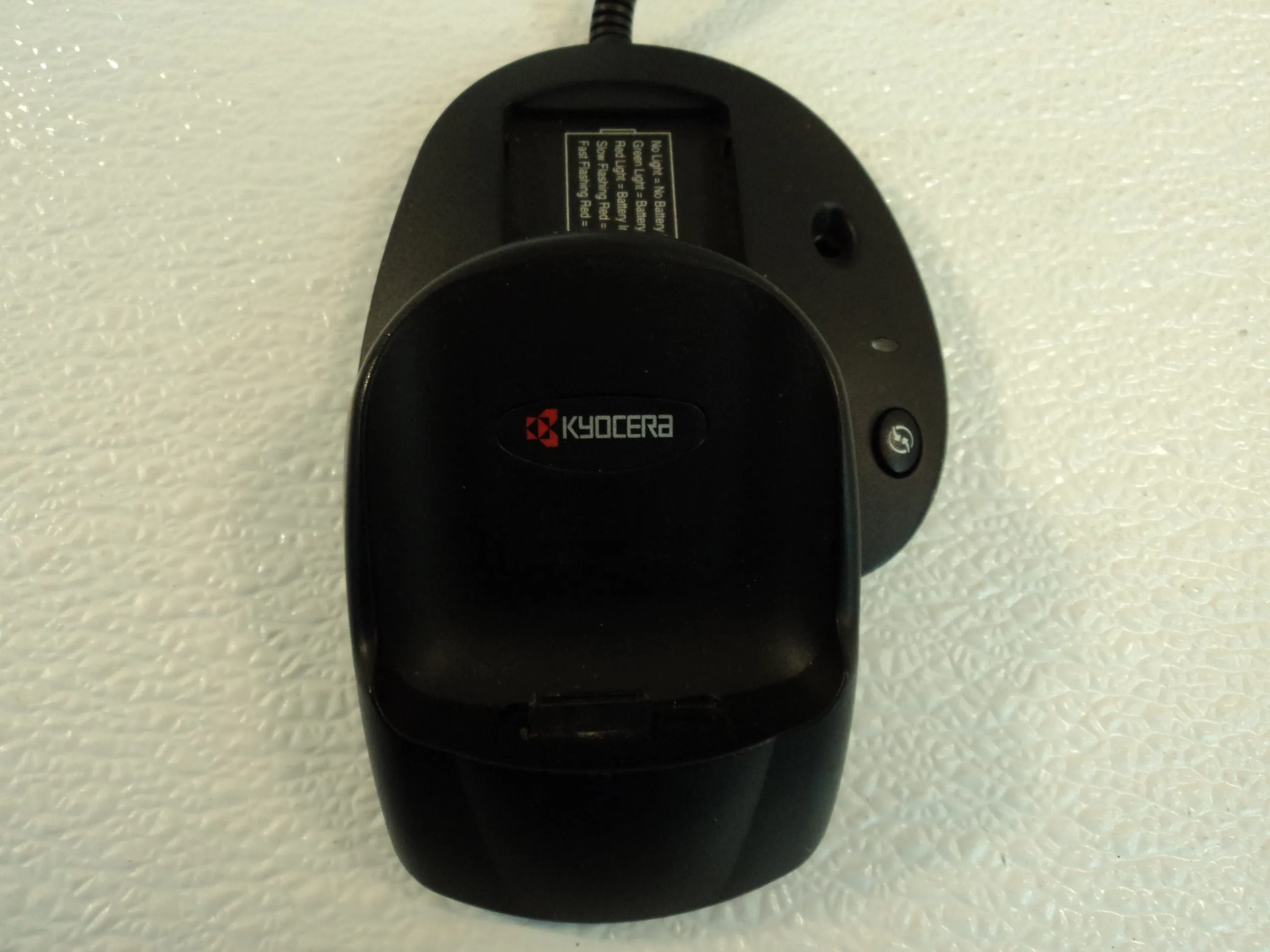 Kyocera Desktop Phone Charger Dual Port Sync Black TXDTC10003 -- Used