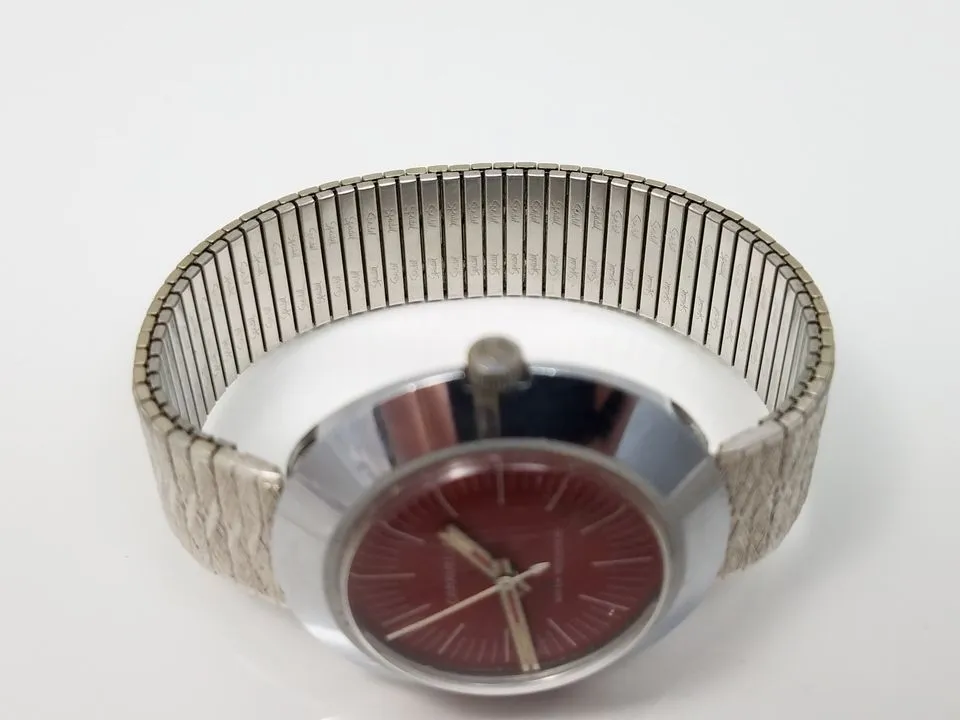 Men's Vintage 1970's Designer Stainless Steel Wind Up Watch