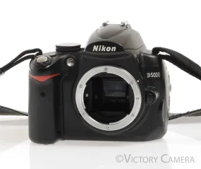 Nikon D5000 12.3MP Digital SLR Camera Body w/ Charger (~40,000 shots) [EXC]