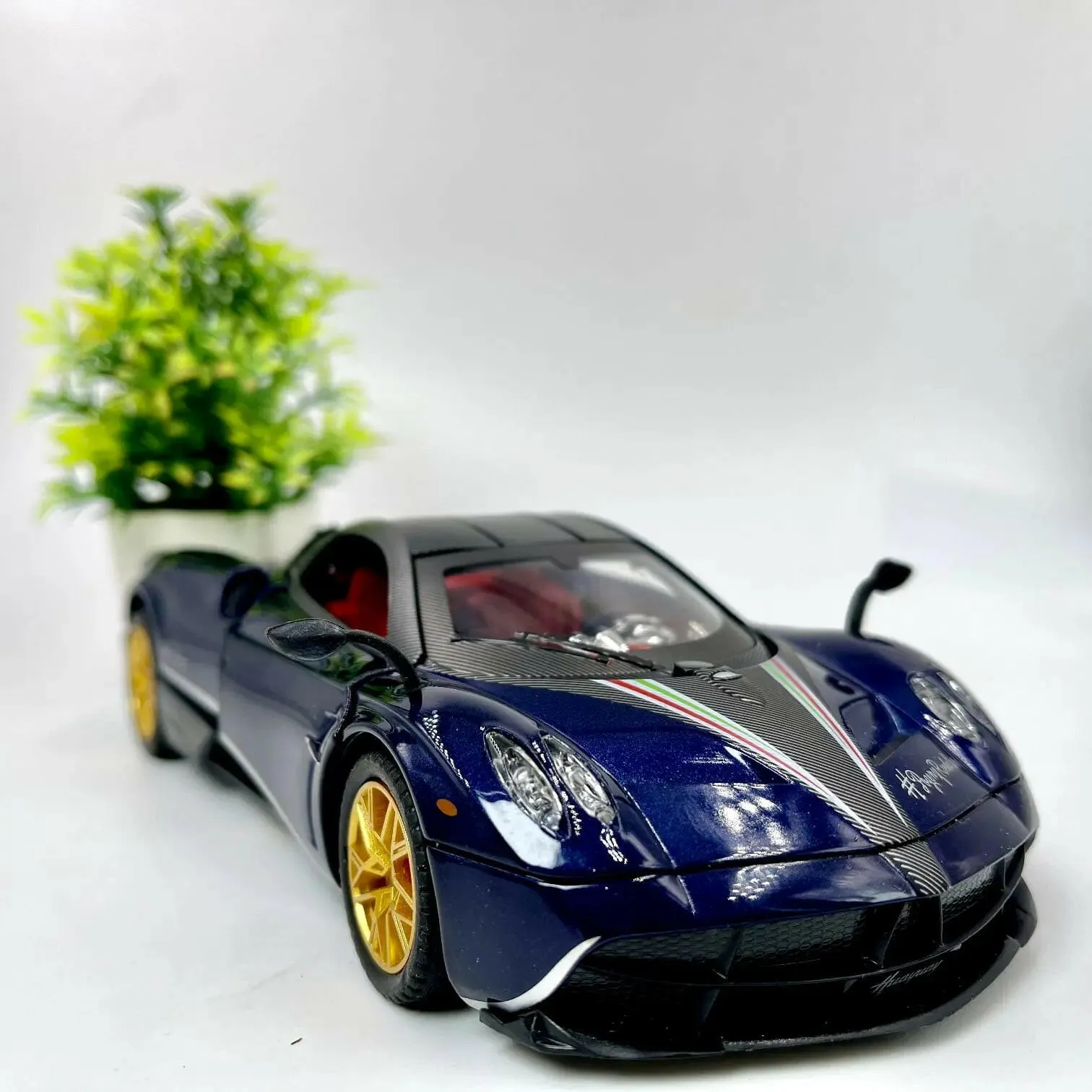 Pagani Huayra Car With Light And Sound