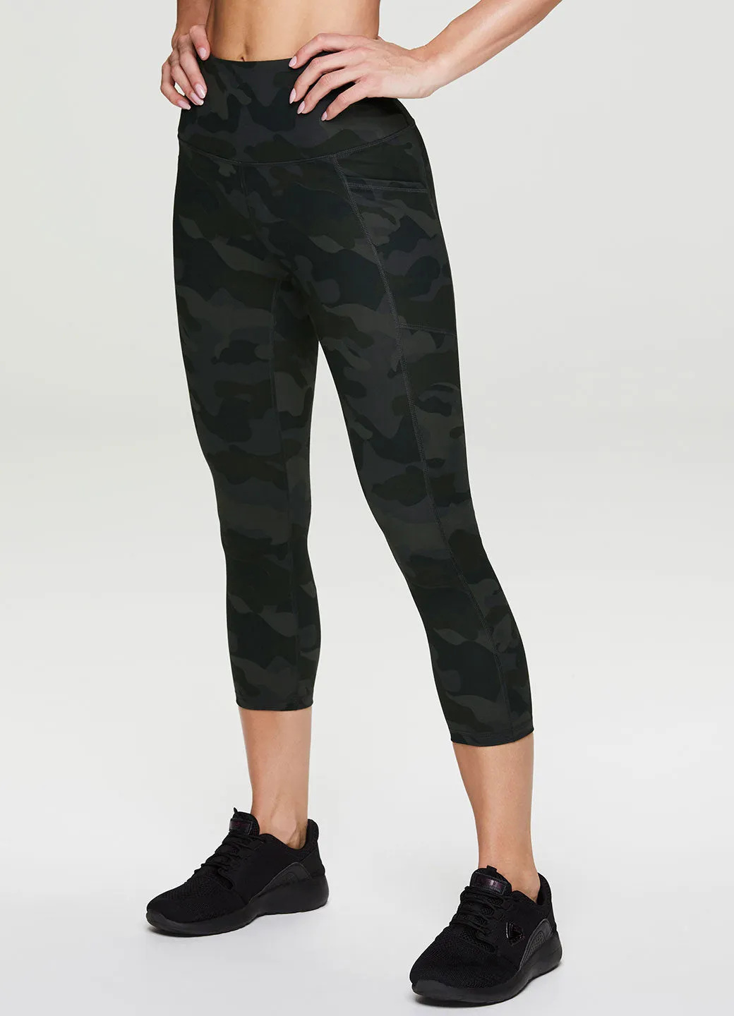 Prime Super Soft Camo Capri